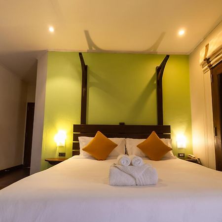 Ancient Luangprabang Hotel מראה חיצוני תמונה