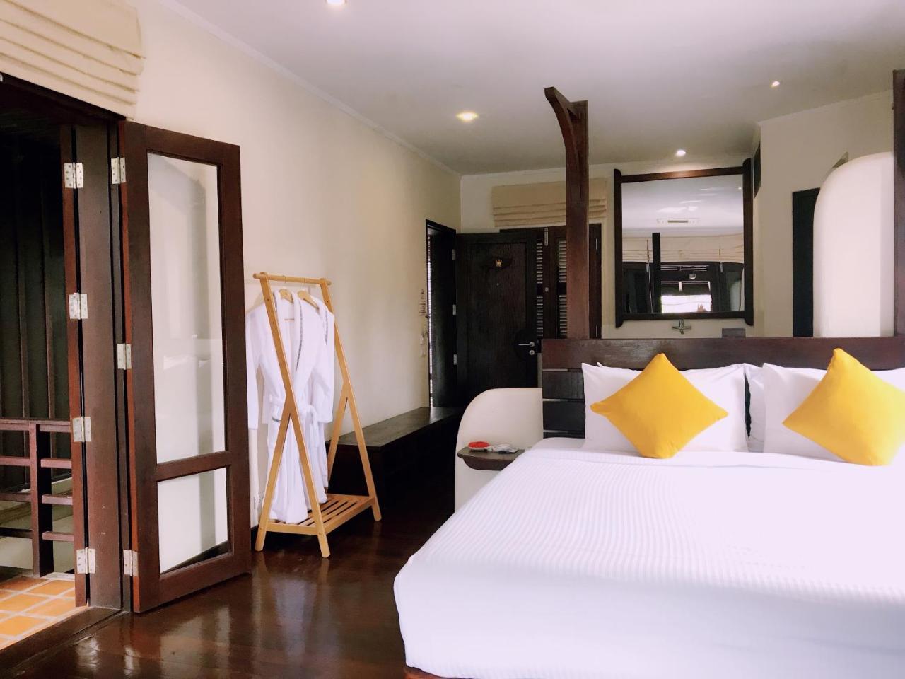 Ancient Luangprabang Hotel מראה חיצוני תמונה